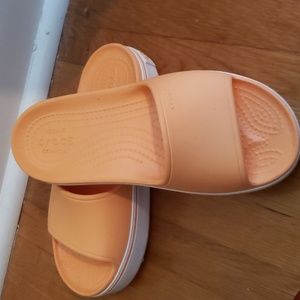 Crocs Iconic Comfort slides